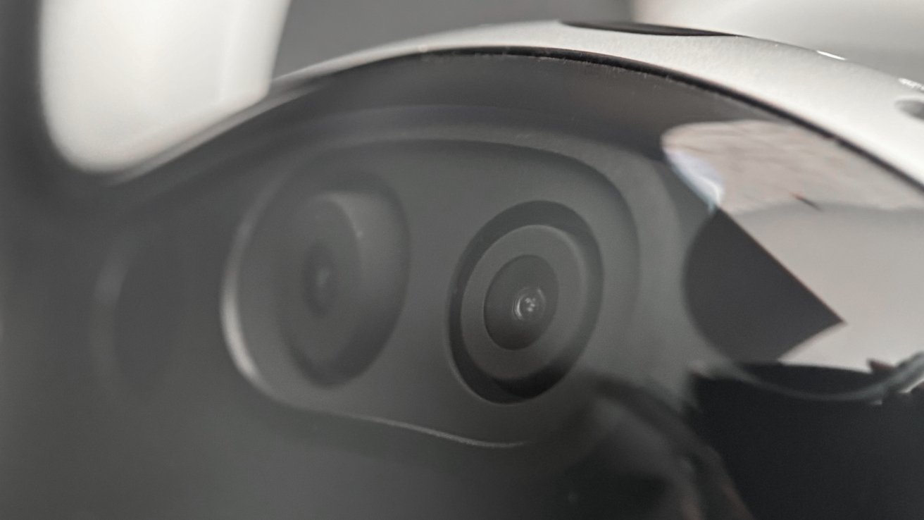 External cameras on the Apple Vision Pro