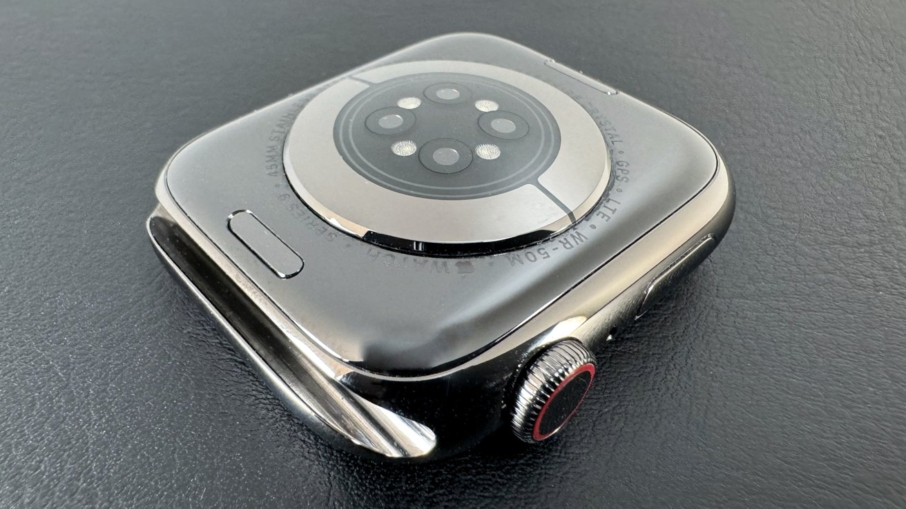Apple Watch Series 9 is packed with health sensors